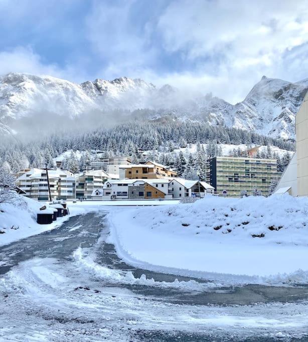 Appartement 6 Personnes Aux Pieds Des Pistes Gourette Extérieur photo