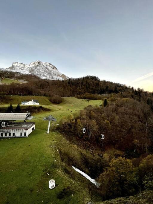 Appartement 6 Personnes Aux Pieds Des Pistes Gourette Extérieur photo